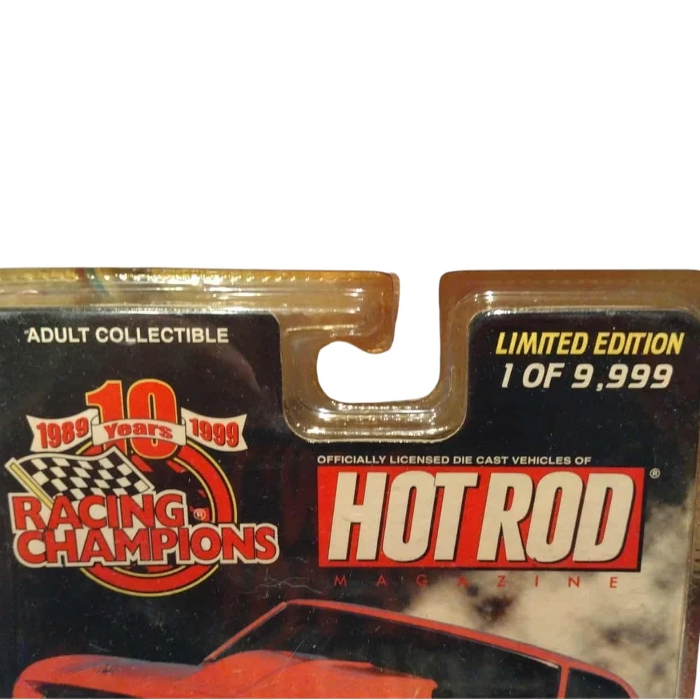 Racing Champions Hot Rod Magazine 1937 Ford Convertible die-cast car!
